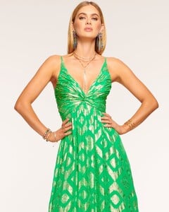 evening_2023_may_1_E05233009_TOBYGOWN_GARDENGREENMETALLICGEOJACQUARD_01.jpg