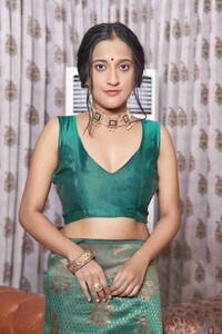 free-st1798-sutram-unstitched-original-imagqhwjyymxrcb7.jpeg