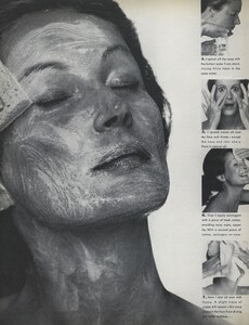 great_makeup_02.thumb.jpg.63316d3d264d16214689d97d6e6e0041.jpg