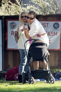 heidi-montag-and-spencer-pratt-out-with-their-baby-in-los-angeles-01-08-2023-3.jpg