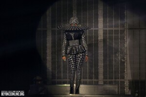 hq010.jpg
