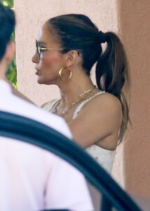 jennifer-lopez-in-floral-dress-at-beverly-hills-hotel-07-28-2023-5.jpg