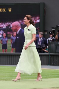 kate-middleton-at-championships-wimbledon-2023-in-london-07-15-2023-7.jpg