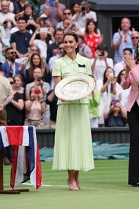 kate-middleton-at-championships-wimbledon-2023-in-london-07-15-2023-8.jpg