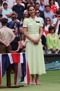 kate-middleton-championships-wimbledon-2023-in-london-07-15-2023-4.jpg