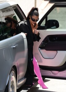 kim-kardashian-barbie-store-in-santa-monica-06-14-2023-0.jpg