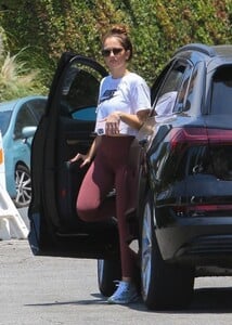 minka-kelly-arrives-at-a-private-gym-in-west-hollywood-07-03-2023-2.thumb.jpg.9bdfc4f2c408a05f8e658860a039ce52.jpg