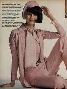 personal_style_13.thumb.jpg.1e6fefac2c9a269762f984dab927bc42.jpg