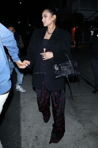 pregnant-shay-miitchell-and-matte-babel-at-giorgio-baldi-in-santa-monica-03-18-2022-5.jpg