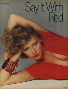 red_01.thumb.jpg.b6ba2a1c589f615028bb564985703c27.jpg