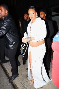 rihanna-met-gala-after-party-at-virgo-in-new-york-05-01-2023-6.jpg