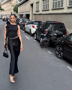 shaninamshaik_354777517_802124024682037_4262841480064089732_n.jpg