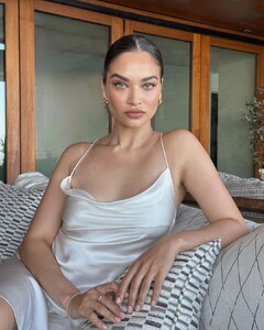 shaninamshaik_361944158_308282611633716_203959372170746035_n.jpg
