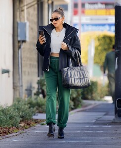 shay-mitchell-out-and-about-in-los-angeles-01-11-2022-2.jpg