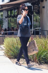 shay-mitchell-out-shopping-groceries-in-los-angeles-07-09-2023-1.jpg