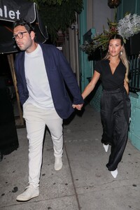 sofia-richie-night-out-style-west-hollywood-07-12-2023-0.jpg
