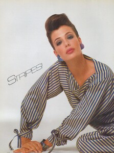 stripes_05.thumb.jpg.7c103311e8750ec714e7a4fdcc08eff9.jpg