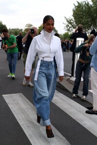 tina-kunakey-leaves-azzedine-alaia-haute-couture-show-in-paris-07-02-2023-1.jpg