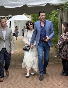 zooey-deschanel-and-jonathan-scott-arrives-at-white-house-correspondents-dinner-in-washington-dc-04-29-2023-5.jpg