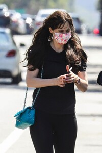 zooey-deschanel-leaves-morning-workout-in-brentwood-07-28-2023-4.jpg