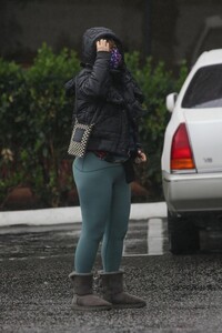 zooey-deschanel-out-in-west-hollywood-07-07-2023-4.jpg