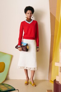 00002-tory-burch-resort-2023-ready-to-wear-credit-brand.thumb.jpg.7820f6991242ef00b4ee9f4fc5ef91a5.jpg