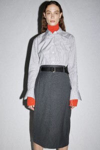 00012-maria-mcmanus-resort-2023-credit-brand.thumb.jpg.8bd8845de3e9e63eec2c9d35ae521409.jpg