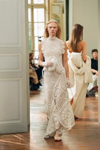 00022-the-row-pre-fall-2023-credit-brand.thumb.jpg.f137b300f4b74bdfb7dd07c6333ec5f7.jpg