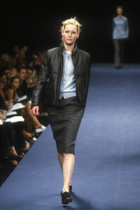 1173707711_BCBG1998WomenRTW96.thumb.jpg.2ee98bb16742be02cda6af62f19f0afe.jpg
