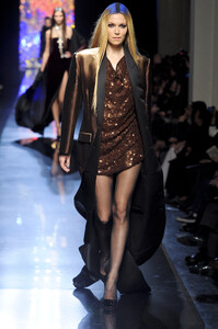 1212963919_JeanPaulGaultier2012WomenRTW79.thumb.jpg.73d19baf827359f30f33567c2ec87ac0.jpg