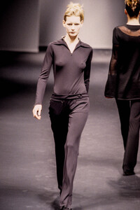 1566376535_Callaghan1996WomenRTW16.thumb.jpg.f3371fdb7142eb67c5f5198b164e19df.jpg