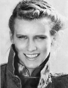 Beatrice Grimm.png