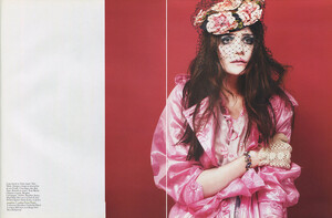 2008-3-vogue-fr-mr-7a_orig.thumb.jpg.74b552d190af367534cfc97e01f9e73f.jpg