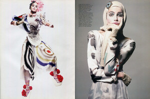 2008-3-vogue-fr-mr-9a_orig.thumb.jpg.d8a840a5ca9a4c64dc5b6093922b00af.jpg