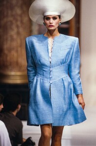 jacqueline de ribes spring 1988.jpg