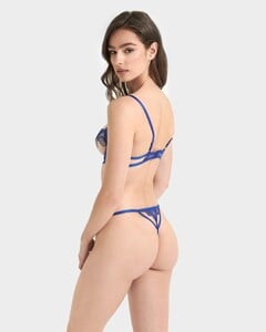41676_09.jpg.26c3c740ea3bbd7f4fbf08f5659d2a53.thumb.jpg.658278c9a037d4121d111dd81b0c6640.jpg