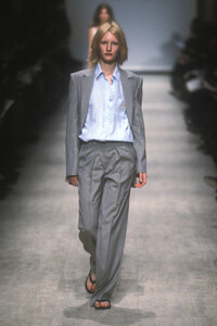 458547006_IsaacMizrahi1998WomenRTW50.thumb.jpg.5206d98b74735ed084a18f693d178f32.jpg