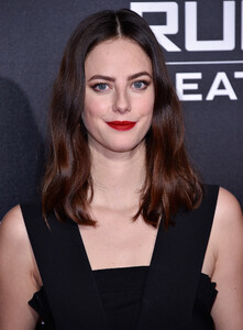 61998007_picturepub-kaya-scodelario-014.jpg