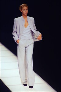 giorgio-armani-fw-1998 (2).jpg