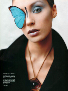 Glamour France Oct 1993 Olga.jpg
