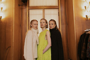 AW23-Copenhagen-Fashion-Week-Lovechild-Backstage-BryndisThorsteinsdottir-57.thumb.jpg.aee1a5a1ca45b78b4cd997179c271e01.jpg