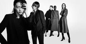 Boss-FW20-David-Sims-01.thumb.jpg.1293fefcee9e99e2cebf1fb17a9ab464.jpg