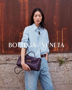 Bottega-Veneta-Winter-2023-Campaign12.jpg