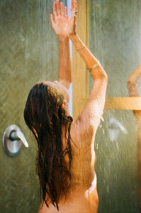Danielle-200215000004310012-1.thumb.jpg.c77cd8c9aee1630df7c350dcaebd9dc1.jpg
