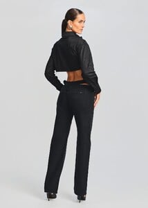 Ecommerce_Crop-230718_SET2_CHITOP-CHRISTYJEANS_1770_ECOMM.jpeg