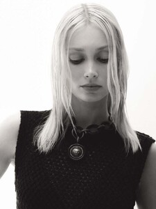 KarolineS57803.thumb.jpg.af6a5e43be2001100bd5605dd1b808cd.jpg