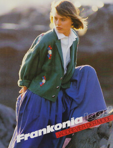 MadameDe0487_038.thumb.jpg.4529d24580d8ad1db2c714c65fef3069.jpg
