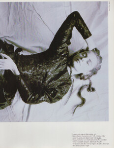 MadameDe0687_030.thumb.jpg.6977de0072f33b8961289d363aa6c3e7.jpg