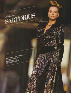 MadameDe1186_037.thumb.jpg.00de70196285dc61eb0bad170e40e0cb.jpg