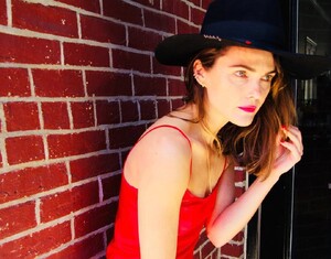 MarieClaire-008.jpg
